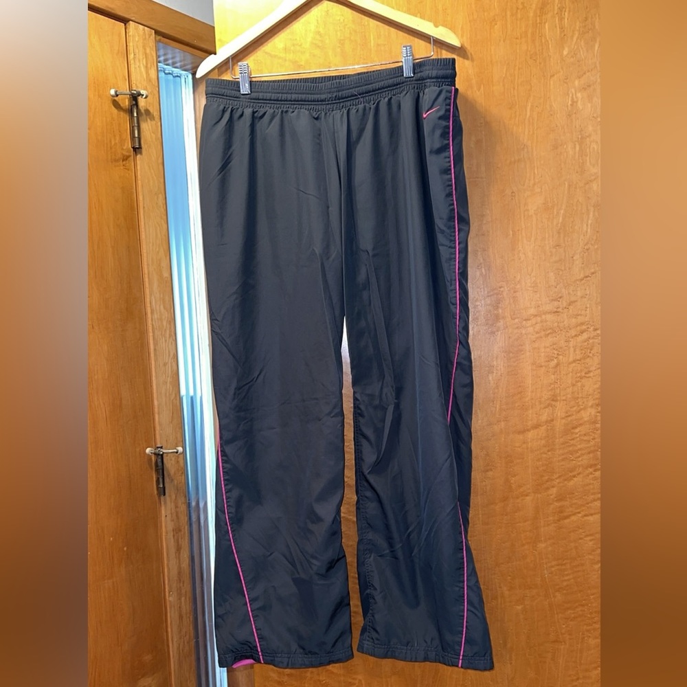 Nike wind pants